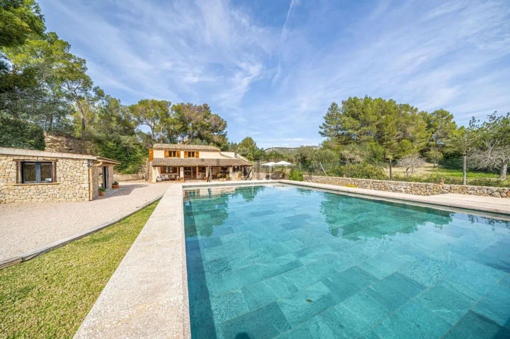 4 slaapkamer Finca/Landhuis te koop in Calvia met zwembad garage - € 1.995.000 (Ref: 9530090)