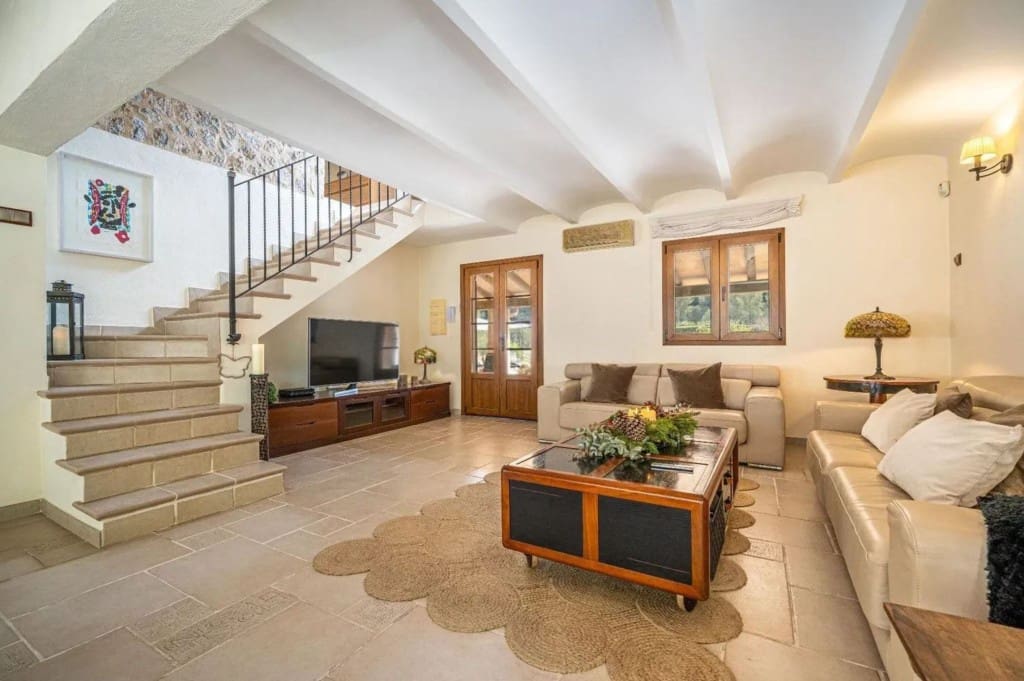 4 slaapkamer Finca/Landhuis te koop in Calvia met zwembad garage - € 1.995.000 (Ref: 9530090)