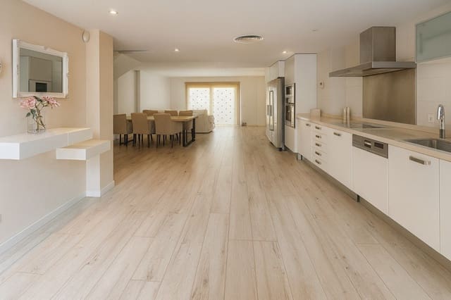 3 soverom Hus til salgs i Palma de Mallorca med svømmebasseng garasje - € 860 000 (Ref: 9530091)