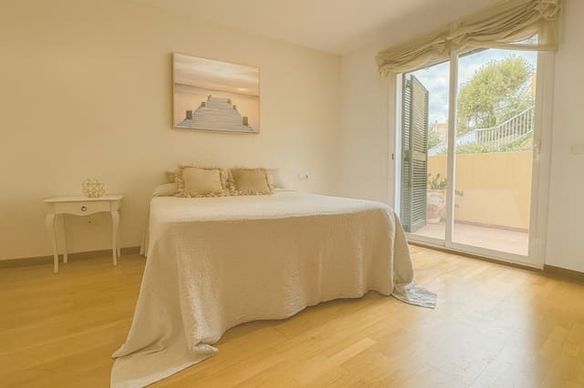 3 soverom Hus til salgs i Palma de Mallorca med svømmebasseng garasje - € 860 000 (Ref: 9530091)