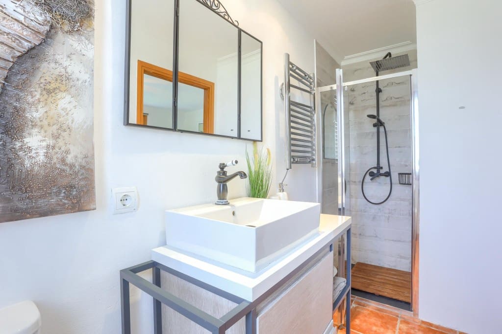 6 bedroom Finca/Country House for sale in Alcudia with pool garage - € 2,690,000 (Ref: 9530092)