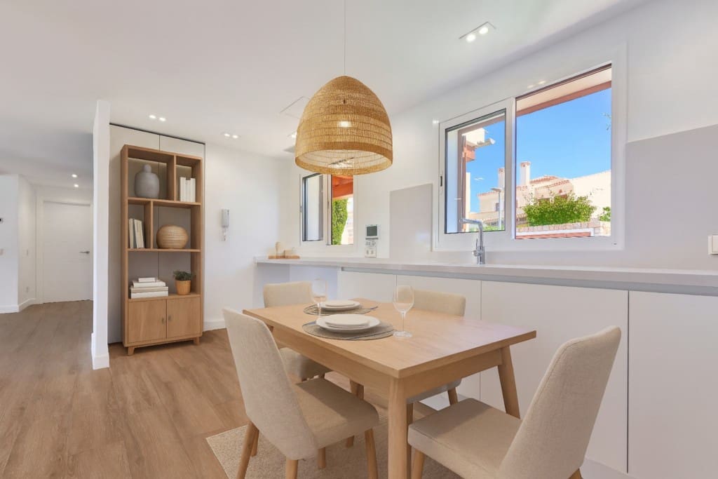 3 chambre Villa/Maison à vendre à Santa Ponsa avec piscine garage - 1 750 000 € (Ref: 9530094)