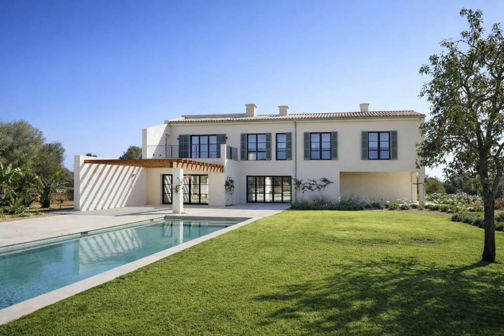 5 soverom Finca/Herregård til salgs i Ses Salines med svømmebasseng garasje - € 4 295 000 (Ref: 9530095)