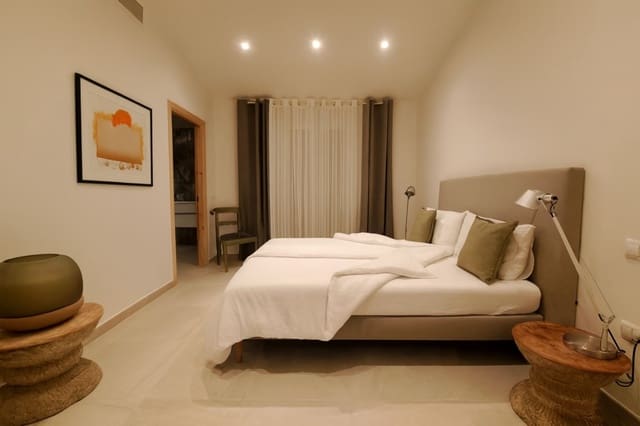 3 chambre Maison de Ville à vendre à Santa María del Camí avec piscine - 739 000 € (Ref: 9530097)