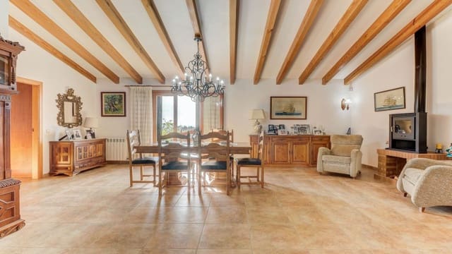 4 slaapkamer Villa te koop in Bunyola met zwembad garage - € 1.250.000 (Ref: 9533276)