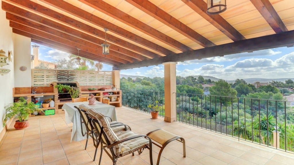 4 slaapkamer Villa te koop in Bunyola met zwembad garage - € 1.250.000 (Ref: 9533276)