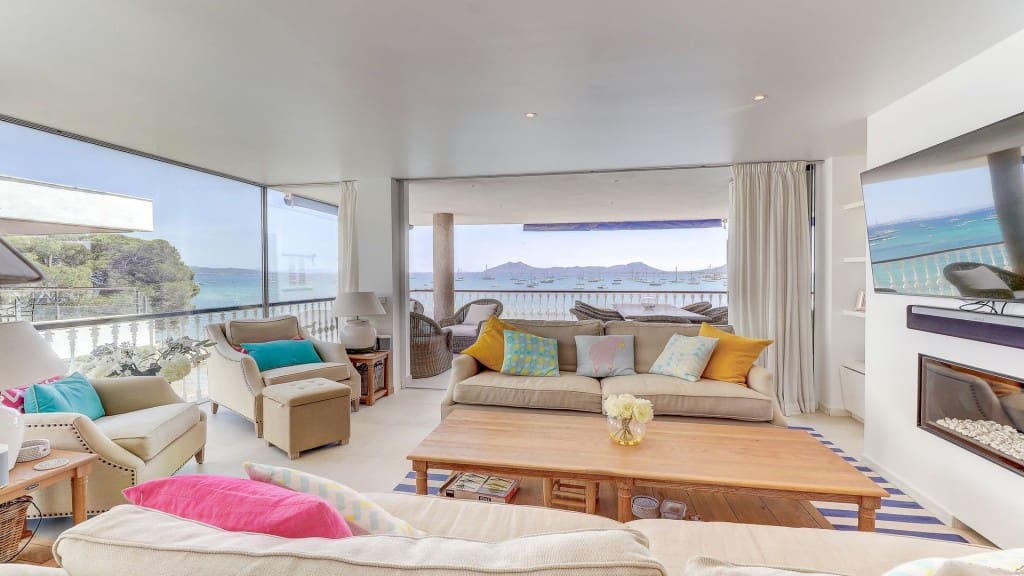 4 bedroom Apartment for sale in Pollensa / Pollenca with garage - € 2,880,000 (Ref: 9533278)