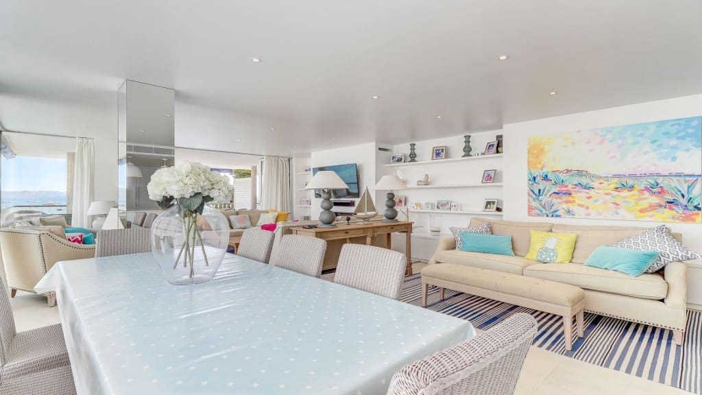 4 bedroom Apartment for sale in Pollensa / Pollenca with garage - € 2,880,000 (Ref: 9533278)