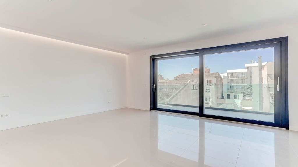 3 soverom Penthouse til salgs i Puerto de Alcudia med garasje - € 1 300 000 (Ref: 9533280)