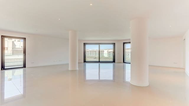 3 soverom Penthouse til salgs i Puerto de Alcudia, Alcúdia med garasje - € 1 300 000 (Ref: 9533280)