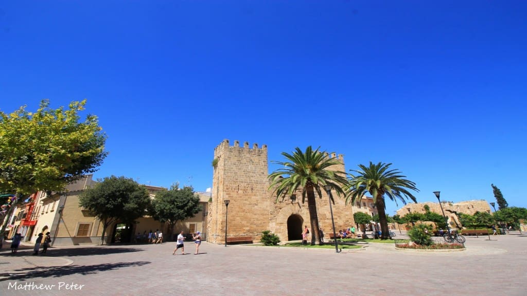 3 soverom Penthouse til salgs i Puerto de Alcudia med garasje - € 1 300 000 (Ref: 9533280)