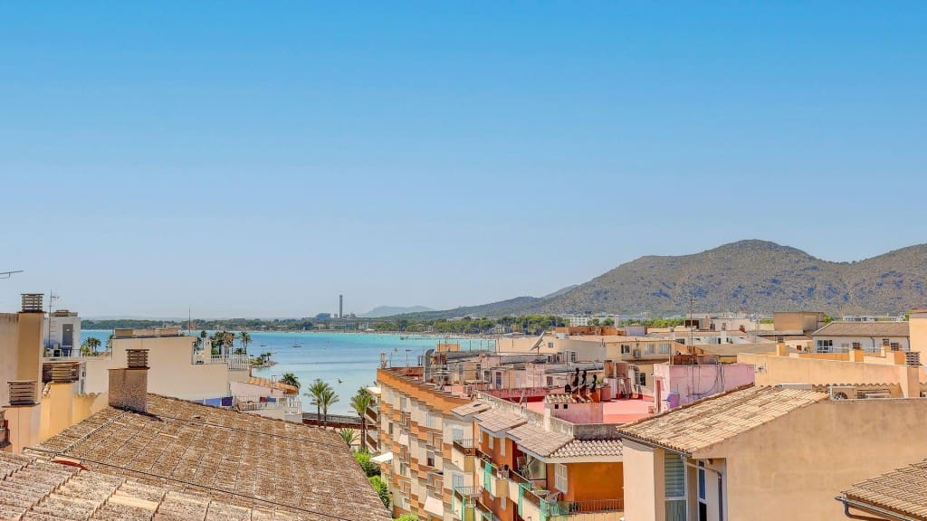 3 soverom Penthouse til salgs i Puerto de Alcudia med garasje - € 1 300 000 (Ref: 9533280)
