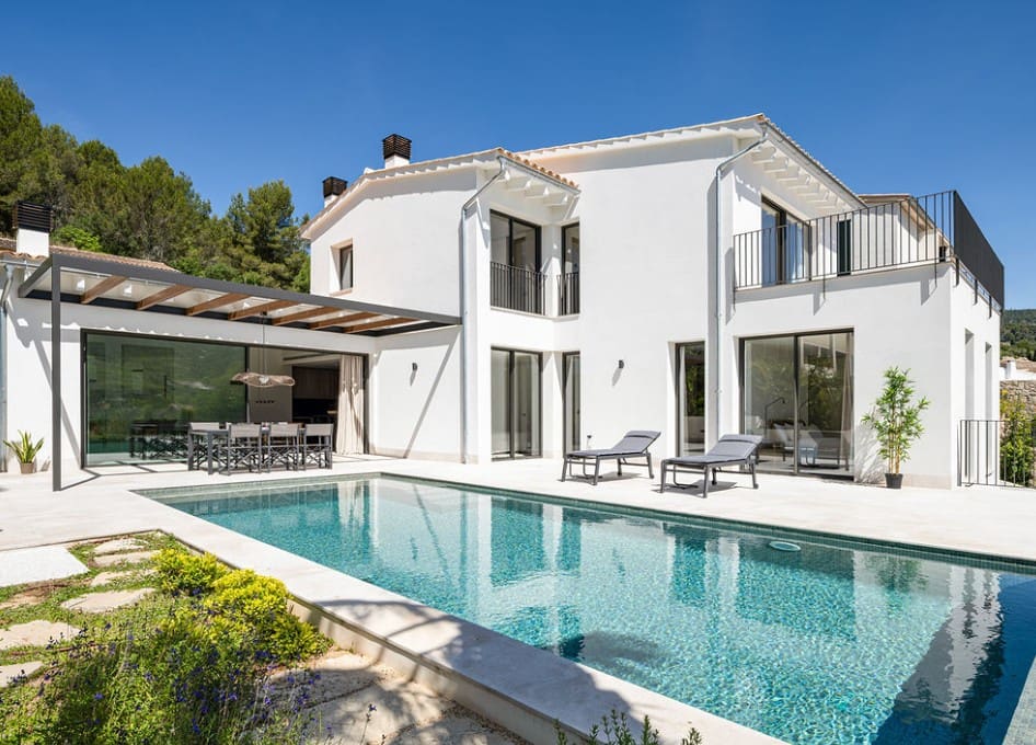 3 bedroom Villa for sale in Esporles with pool garage - € 2,450,000 (Ref: 9533287)