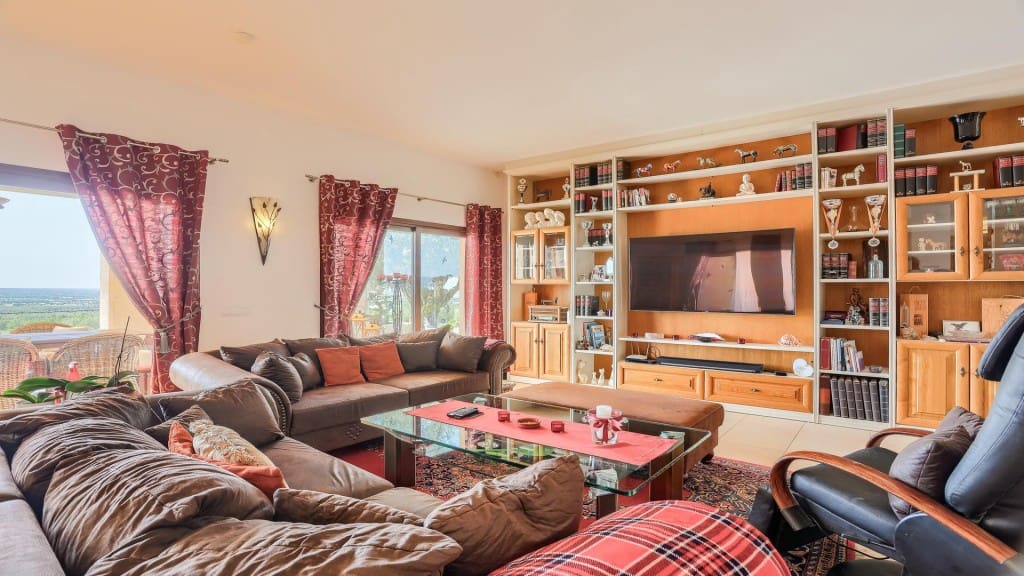 6 chambre Finca/Maison de Campagne à vendre à Puntiro avec piscine garage - 2 250 000 € (Ref: 9533288)