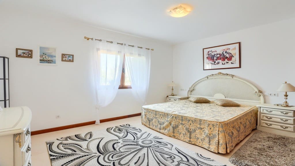 6 chambre Finca/Maison de Campagne à vendre à Puntiro avec piscine garage - 2 250 000 € (Ref: 9533288)