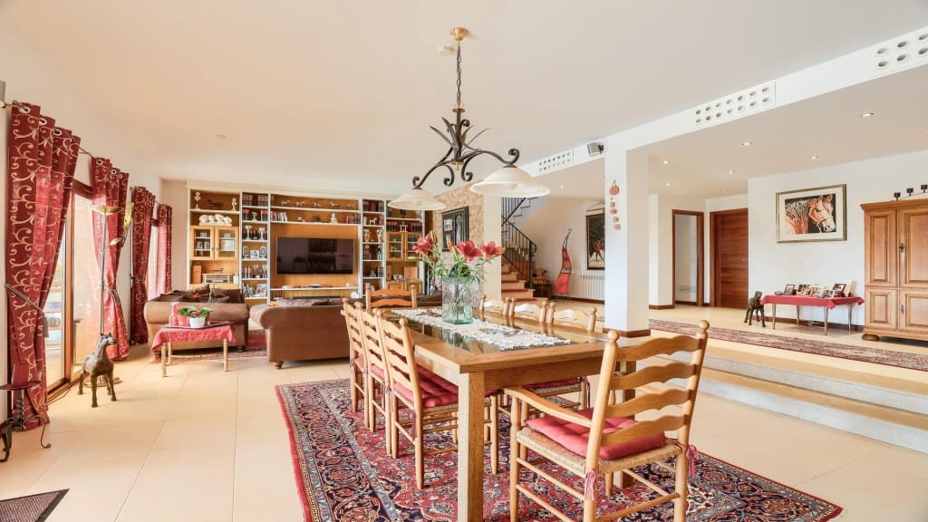 6 chambre Finca/Maison de Campagne à vendre à Puntiro avec piscine garage - 2 250 000 € (Ref: 9533288)