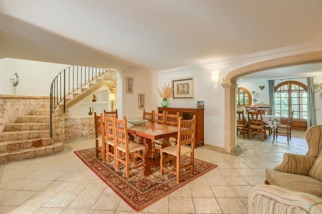 4 slaapkamer Finca/Landhuis te koop in Pollensa / Pollença met zwembad garage - € 1.395.000 (Ref: 9533290)