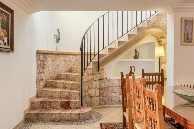 4 slaapkamer Finca/Landhuis te koop in Pollensa / Pollença met zwembad garage - € 1.395.000 (Ref: 9533290)