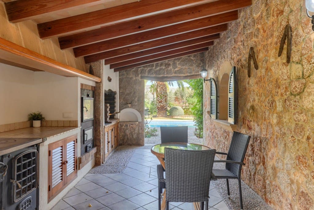 4 slaapkamer Finca/Landhuis te koop in Pollensa / Pollenca met zwembad garage - € 1.395.000 (Ref: 9533290)
