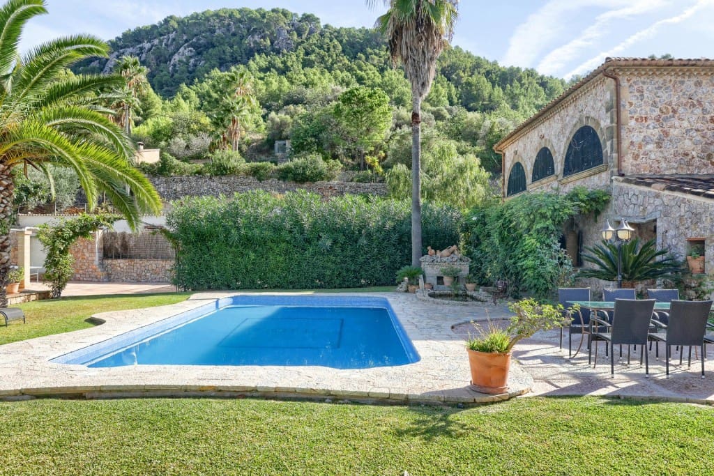 4 slaapkamer Finca/Landhuis te koop in Pollensa / Pollenca met zwembad garage - € 1.395.000 (Ref: 9533290)