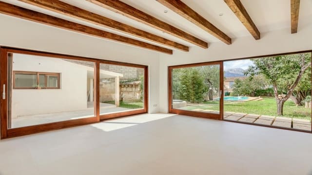4 chambre Maison de Ville à vendre à Campanet avec piscine - 1 090 000 € (Ref: 9533295)