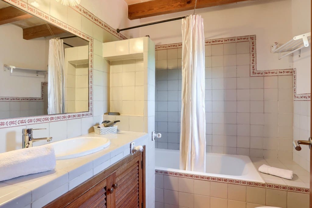 4 Zimmer Finca/Landgut zu verkaufen in Pollensa / Pollenca mit Pool - 2.500.000 € (Ref: 9533296)