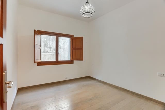 3 slaapkamer Villa te koop in Puntiró, Palma de Mallorca met zwembad garage - € 1.855.000 (Ref: 9533298)