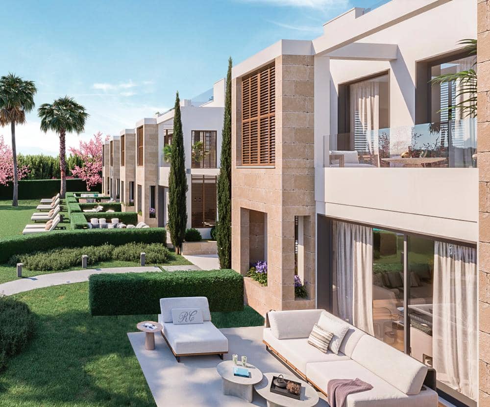 3 soverom Villa til salgs i Puerto de Alcudia med svømmebasseng garasje - € 840 000 (Ref: 9533300)