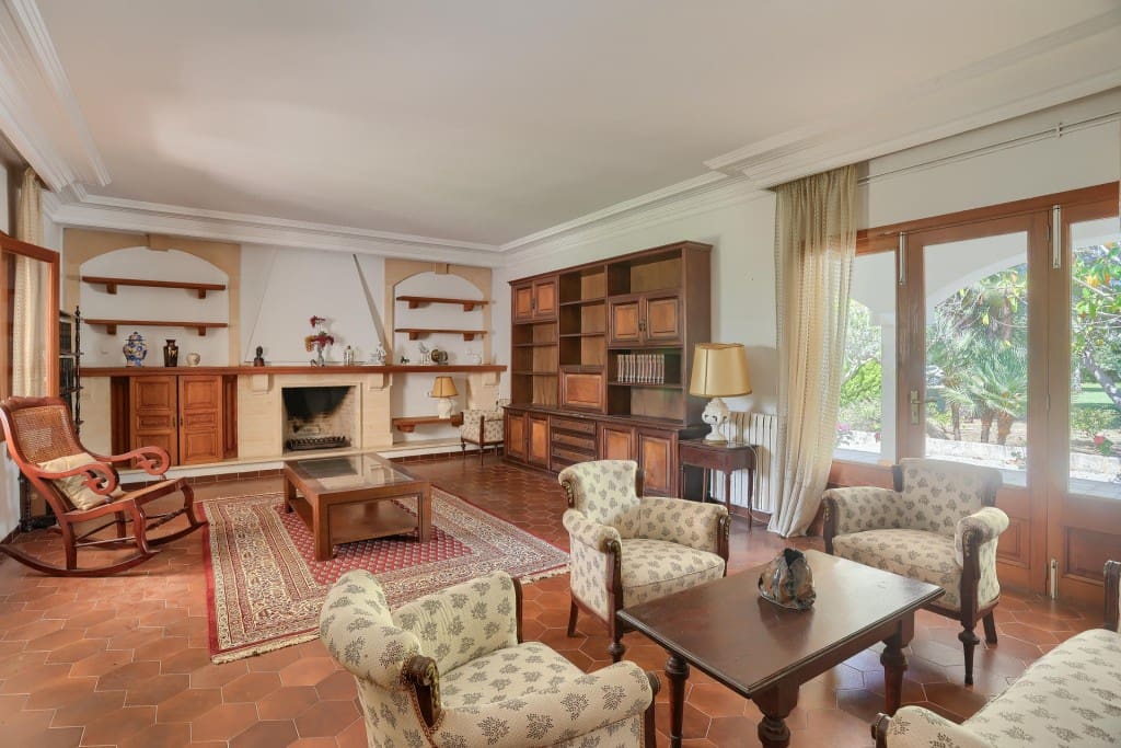 5 bedroom Finca/Country House for sale in Alcudia with pool garage - € 3,200,000 (Ref: 9533303)