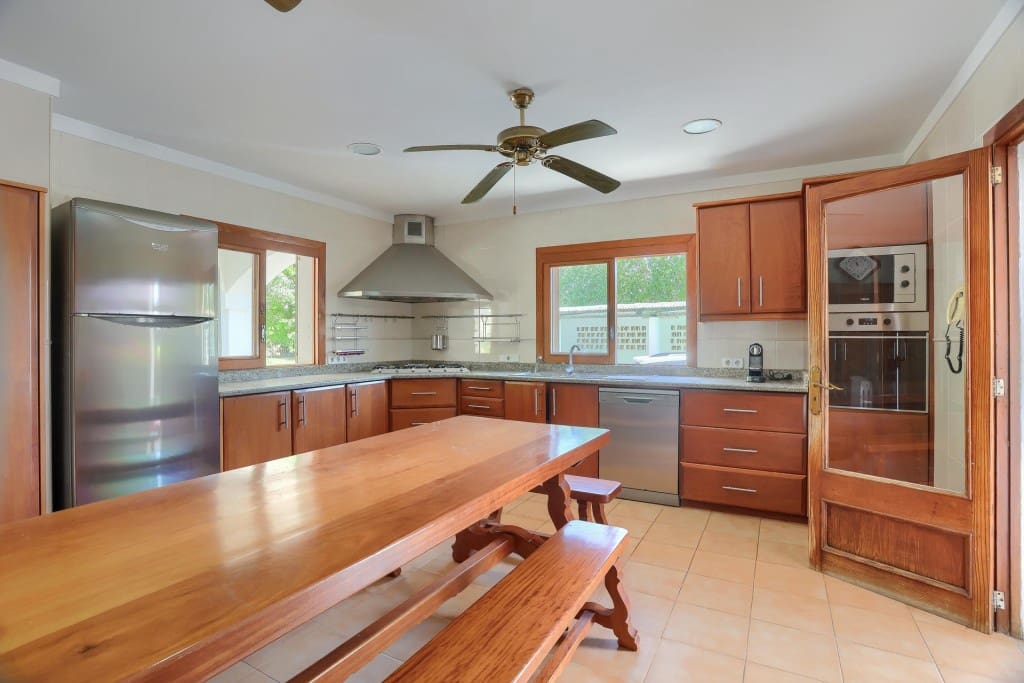 5 bedroom Finca/Country House for sale in Alcudia with pool garage - € 3,200,000 (Ref: 9533303)