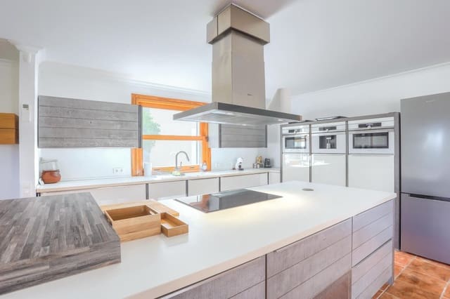 6 slaapkamer Finca/Landhuis te koop in Pollensa / Pollença met zwembad garage - € 2.690.000 (Ref: 9533304)