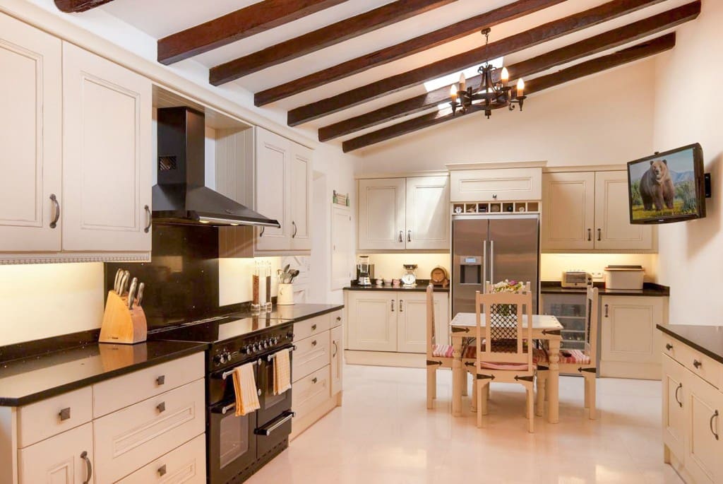 5 soverom Villa til salgs i Pollensa / Pollenca med svømmebasseng garasje - € 3 495 000 (Ref: 9555232)