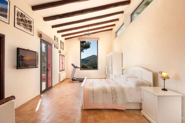 5 sypialnia Willa na sprzedaż w Pollensa / Pollença z basenem garażem - 3 495 000 € (Ref: 9555232)