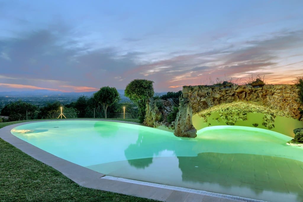 5 soveværelse Finca/Landehus til salg i Manacor med swimmingpool garage - € 1.998.000 (Ref: 9594735)