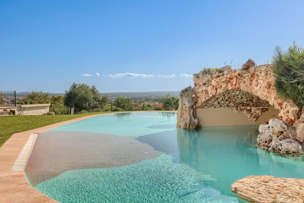 5 soveværelse Finca/Landehus til salg i Manacor med swimmingpool garage - € 1.998.000 (Ref: 9594735)