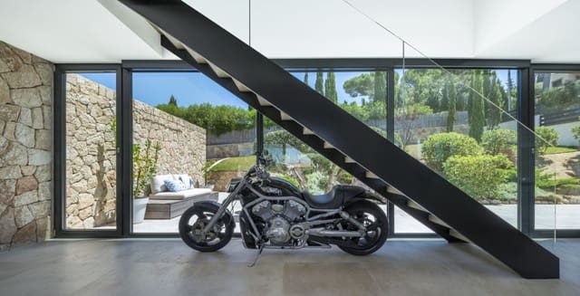 5 soverom Villa til salgs i Mal Pas-Bon Aire, Alcúdia med svømmebasseng garasje - € 2 990 000 (Ref: 9594736)