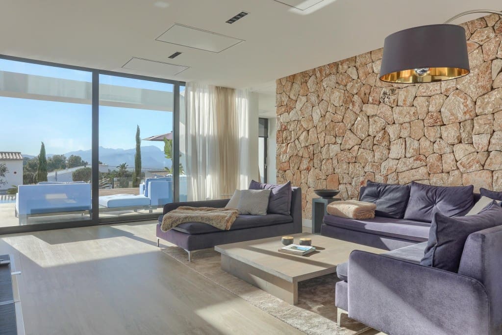 5 bedroom Villa for sale in Mal Pas-Bon Aire with pool garage - € 2,990,000 (Ref: 9594736)