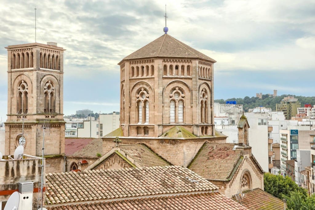 Apartamento de 2 habitaciones en Palma de Mallorca en venta - 675.000 € (Ref: 9629734)