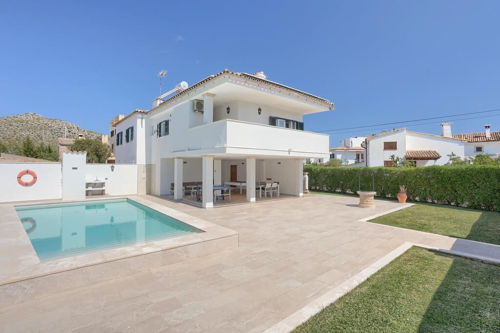 4 slaapkamer Villa te koop in Pollensa / Pollenca met zwembad garage - € 1.395.000 (Ref: 9637188)