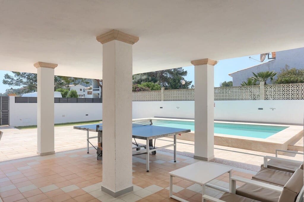 4 slaapkamer Villa te koop in Pollensa / Pollenca met zwembad garage - € 1.395.000 (Ref: 9637188)