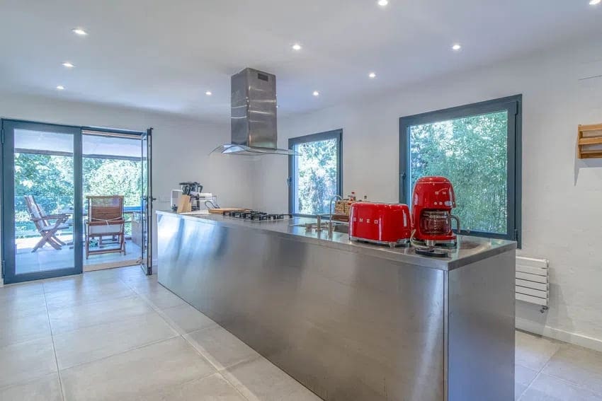 Chalet de 5 habitaciones en Esporles en venta con piscina garaje - 1.845.000 € (Ref: 9666005)