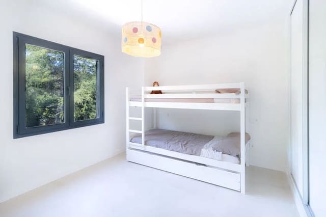 Chalet de 5 habitaciones en Esporles en venta con piscina garaje - 1.845.000 € (Ref: 9666005)