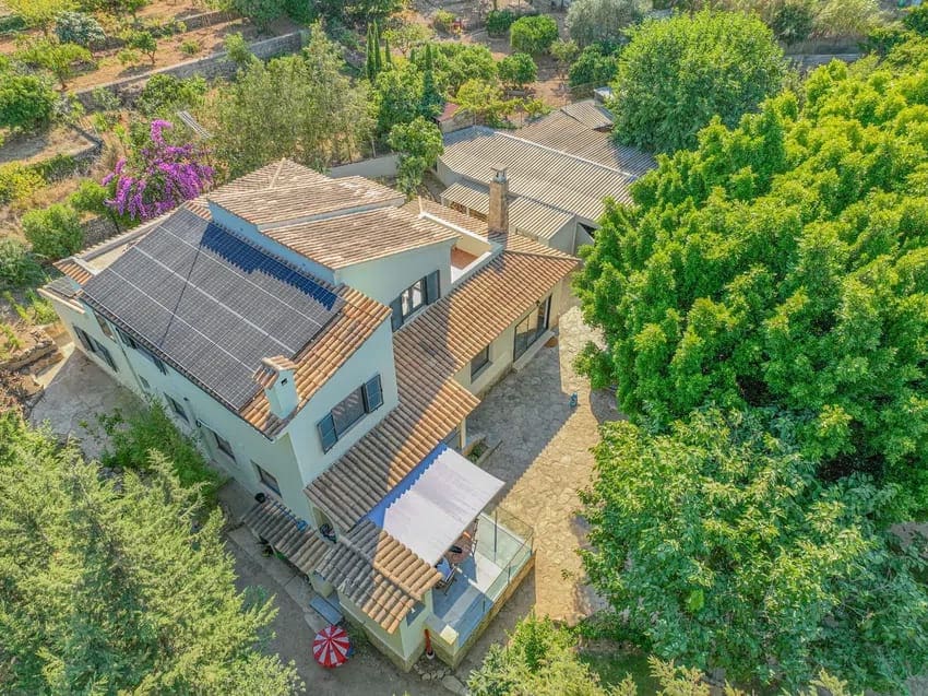 Chalet de 5 habitaciones en Esporles en venta con piscina garaje - 1.845.000 € (Ref: 9666005)