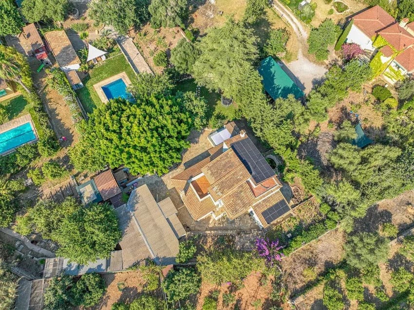 Chalet de 5 habitaciones en Esporles en venta con piscina garaje - 1.845.000 € (Ref: 9666005)