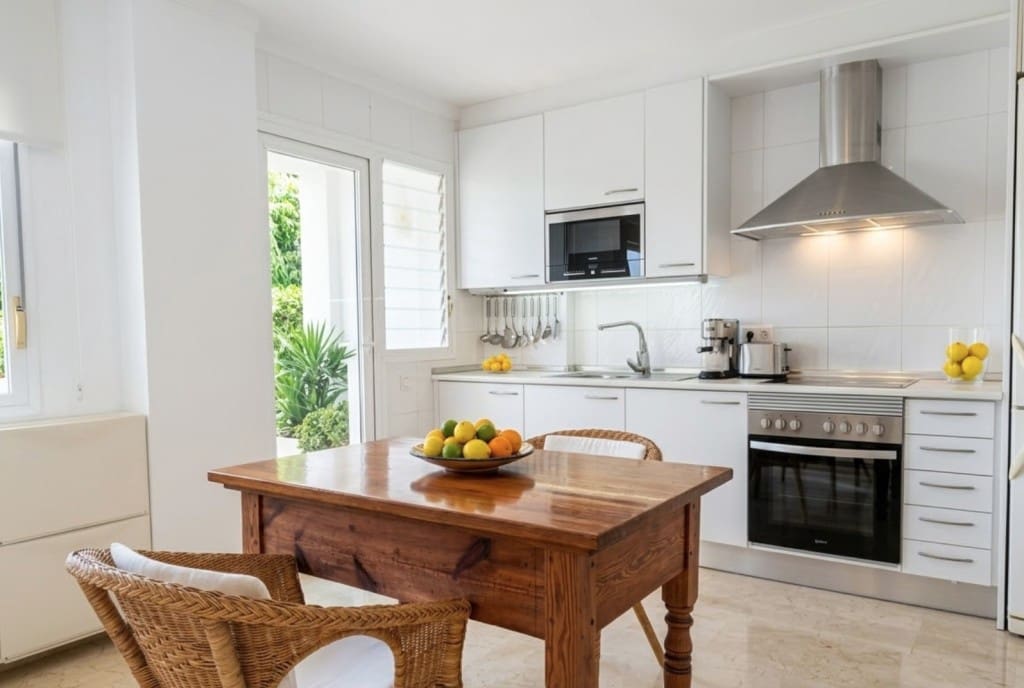 3 bedroom Apartment for sale in Llucmajor with pool garage - € 570,000 (Ref: 9694852)