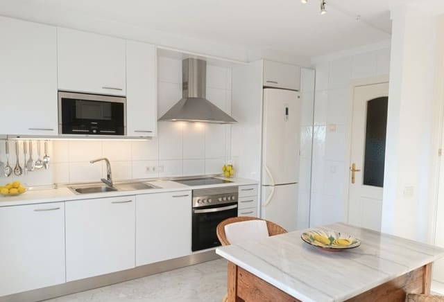 3 quarto Apartamento para venda em Llucmajor com piscina garagem - 570 000 € (Ref: 9694852)