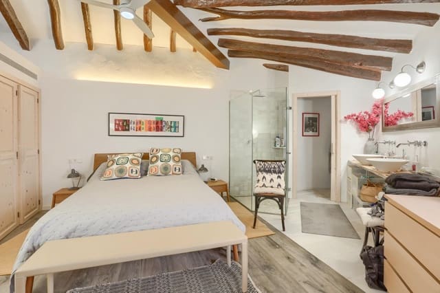 4 chambre Maison de Ville à vendre à Pollensa / Pollença avec piscine - 1 200 000 € (Ref: 9694853)