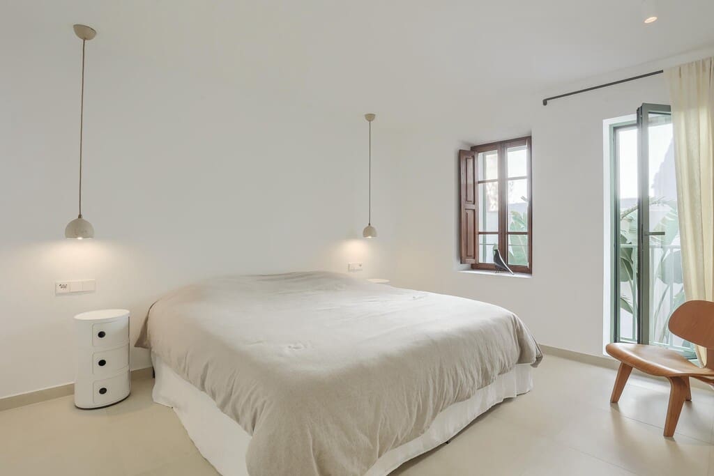 3 bedroom Townhouse for sale in Alcudia - € 1,190,000 (Ref: 9721372)