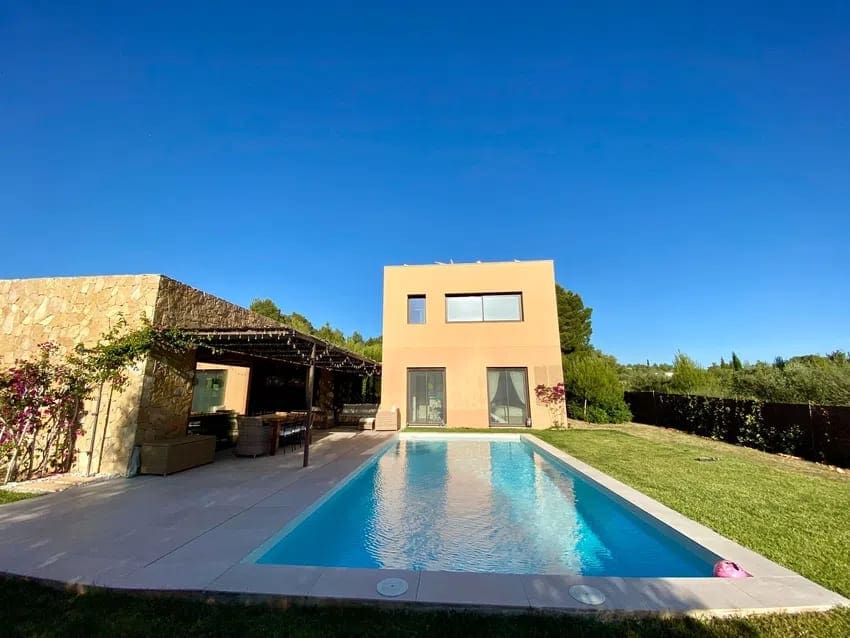 4 bedroom Villa for sale in Bunyola with pool garage - € 1,980,000 (Ref: 9735369)