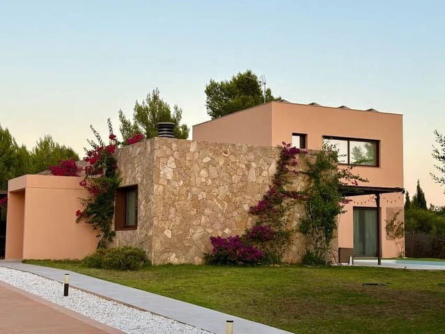 4 quarto Moradia para venda em Bunyola com piscina garagem - 1 800 000 € (Ref: 9735369)